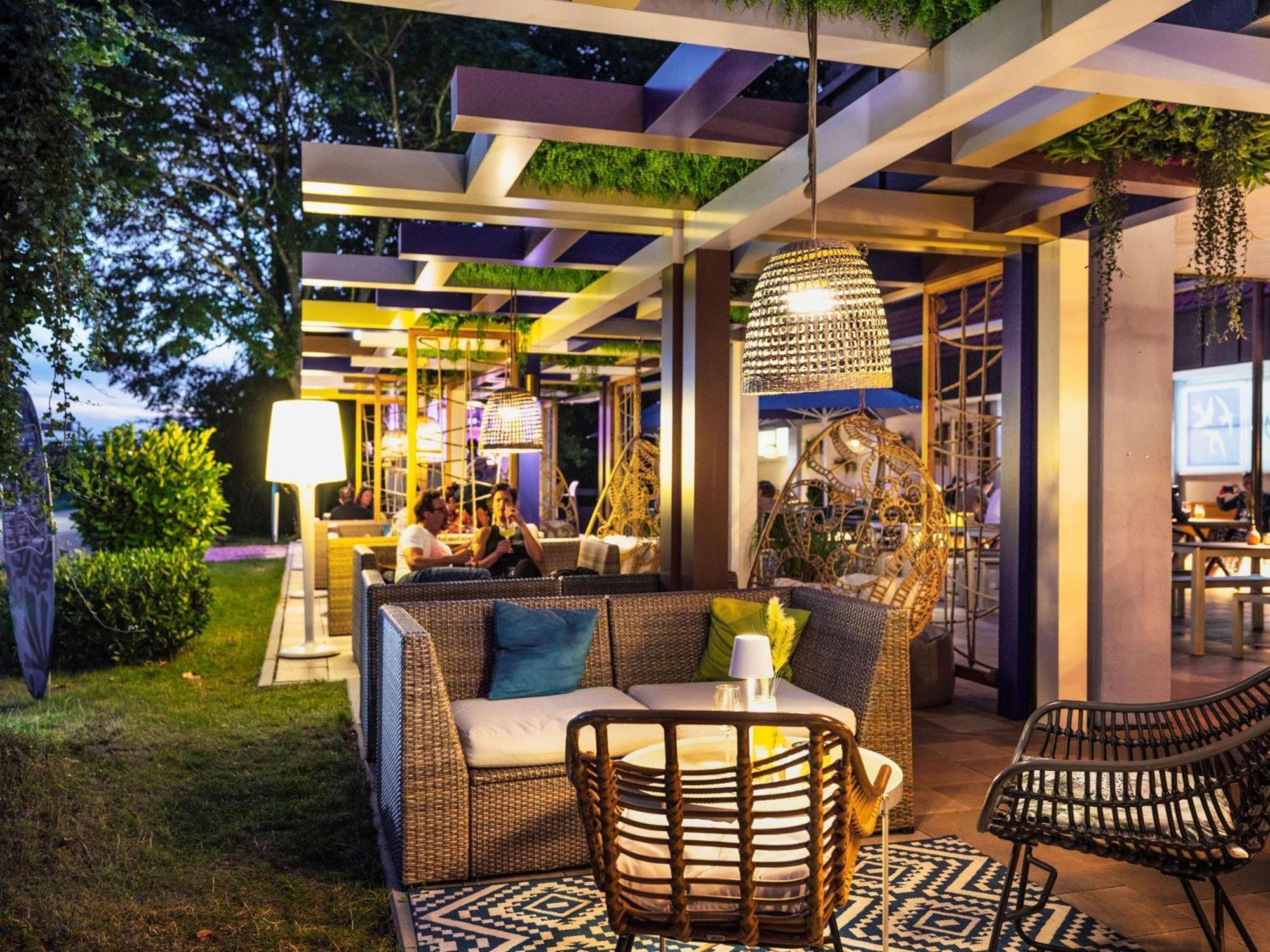 Ibis Styles Regensburg Hotel Exterior foto