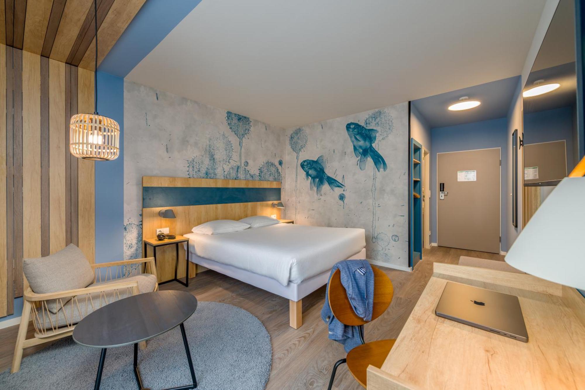 Ibis Styles Regensburg Hotel Exterior foto