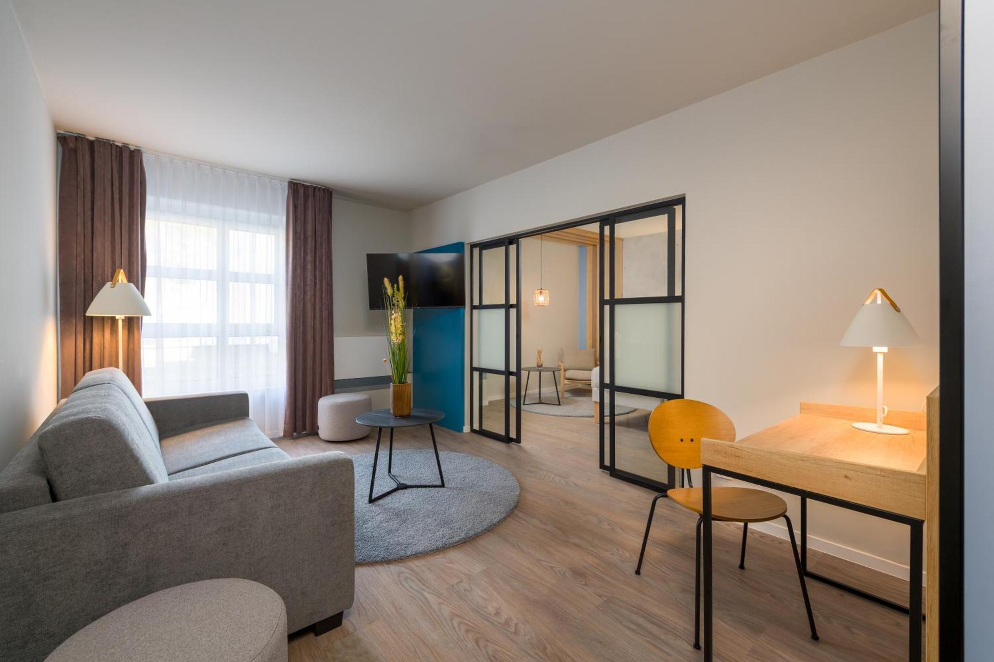 Ibis Styles Regensburg Hotel Exterior foto