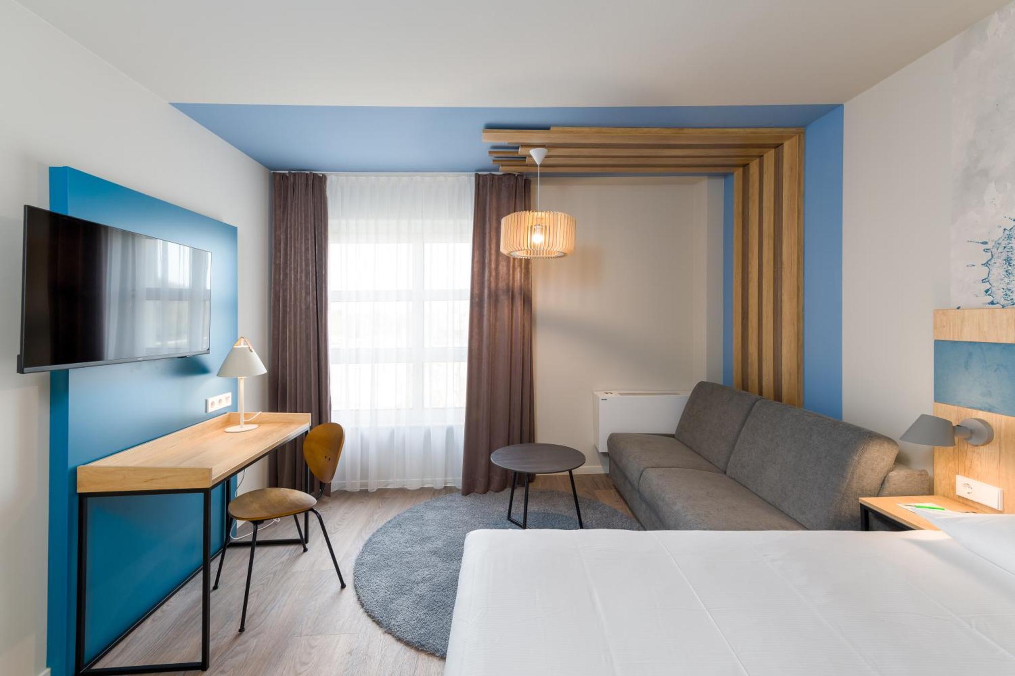 Ibis Styles Regensburg Hotel Exterior foto