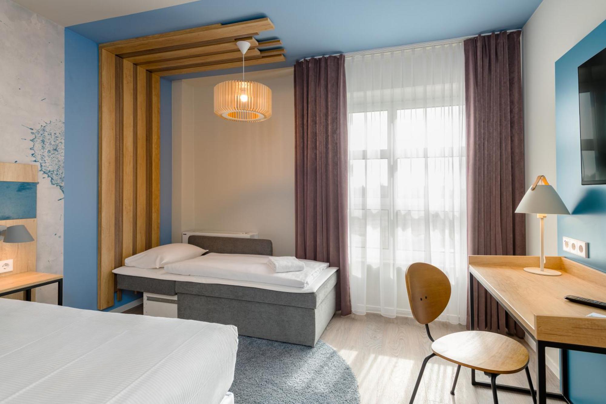 Ibis Styles Regensburg Hotel Exterior foto