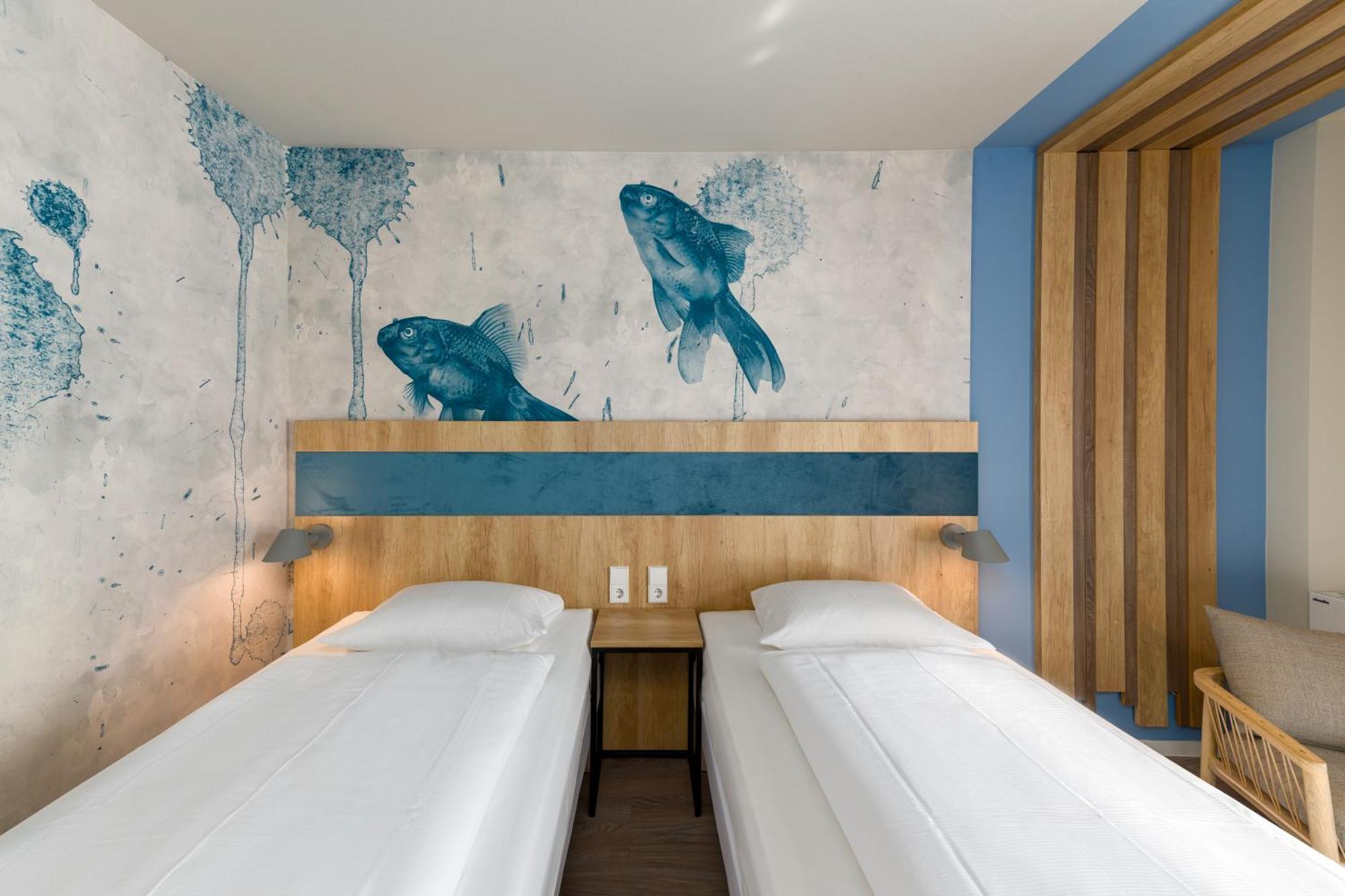 Ibis Styles Regensburg Hotel Exterior foto
